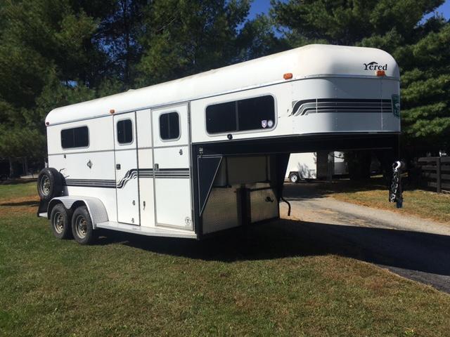 2001 Trailer Usa 2 Horse Gooseneck 2001 Trailer Usa 2 Horse Gooseneck