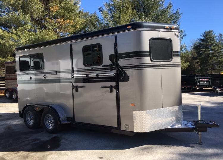 2018 Hawk Classic Custom 2h Bp With Side Ramp 2018 Hawk Classic Custom 2h Bp With Side Ramp