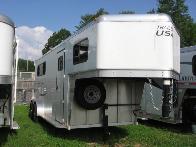 2017 Trailers USA Inc. 3H-GN Horse Trailer - PRICE REDUCED 2017 Trailers USA Inc. 3H-GN Horse Trailer - PRICE REDUCED