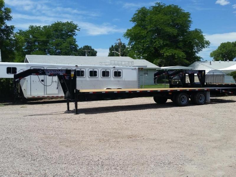 2019 Titan 32' Flatbed 2019 Titan 32' Flatbed