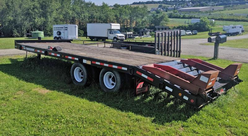USED 2012 Towmaster 10 ton 20+5 Deckover Tagalong Trailer w/ Air Brakes USED 2012 Towmaster 10 ton 20+5 Deckover Tagalong Trailer w/ Air Brakes