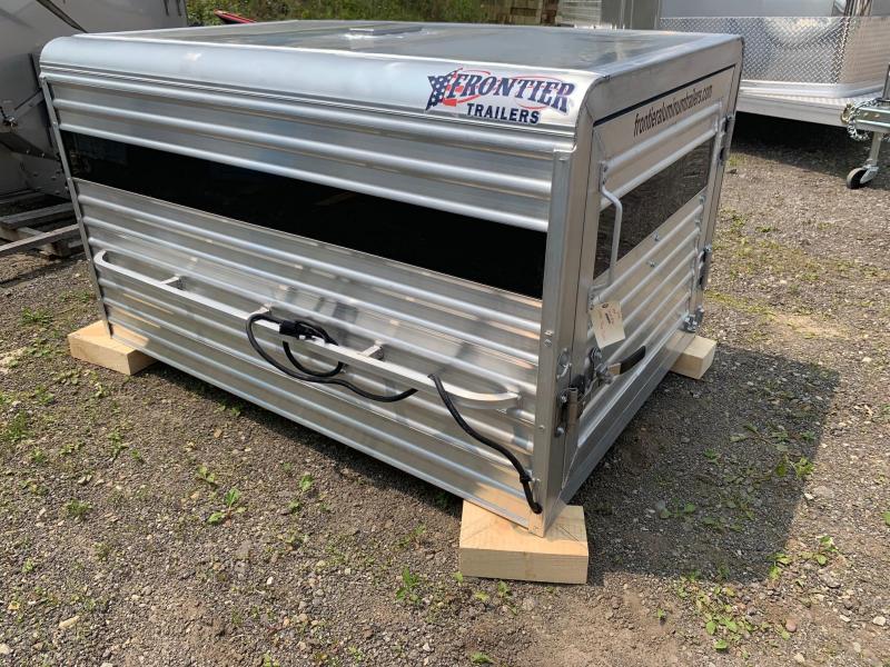 NEW 2019 Frontier 6' Aluminum Small Livestock Topper w/ Verticle Center Divider NEW 2019 Frontier 6' Aluminum Small Livestock Topper w/ Verticle Center Divider