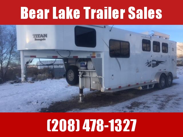 2004 Titan Renegade LQ Horse Trailer 2004 Titan Renegade LQ Horse Trailer