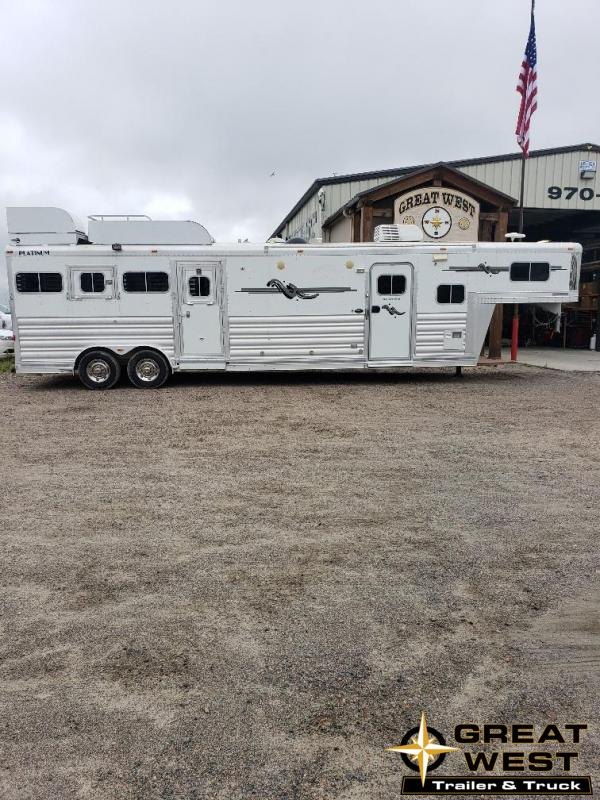 2008 Platinum Coach 12'SW 4H LQ Horse Trailer 2008 Platinum Coach 12'SW 4H LQ Horse Trailer