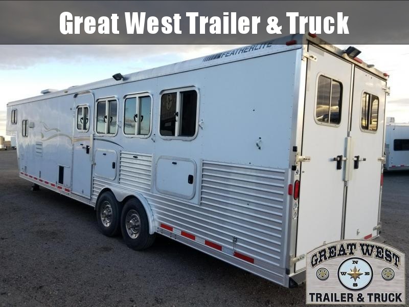 2006 Featherlite 13ft SW 4 Horse Horse Trailer 2006 Featherlite 13ft SW 4 Horse Horse Trailer