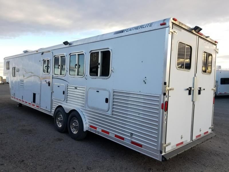 2006 Featherlite 13ft SW 4 Horse Horse Trailer 2006 Featherlite 13ft SW 4 Horse Horse Trailer