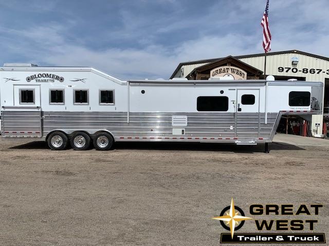 2019 Bloomer Trailer Manufacturing Horse Trailer 2019 Bloomer Trailer Manufacturing Horse Trailer