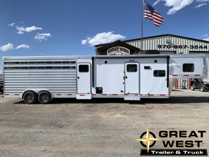 Browse Living Quarter Trailers For 2019 Exiss 8032 Stock Combo With 10 Living Quarters Horse Trailer