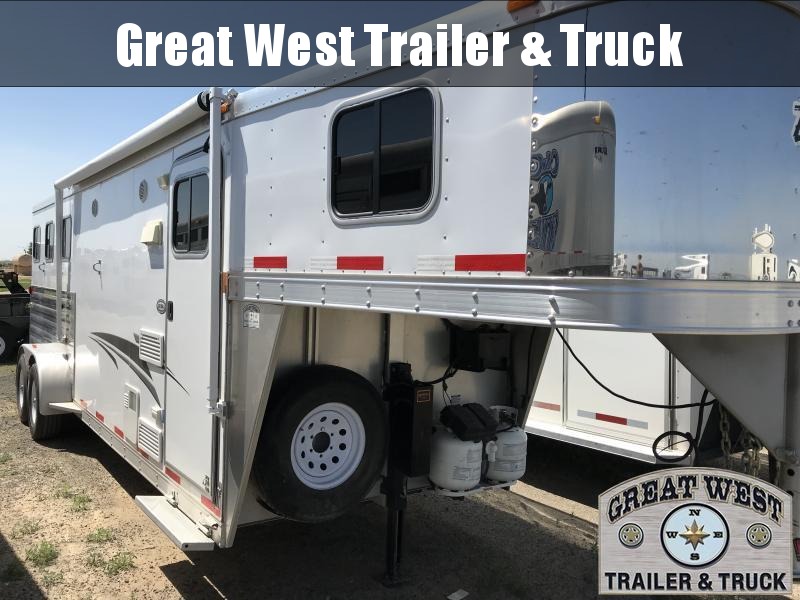 2010 Exiss Trailers 3 Horse w/ 8 SW LQ Horse Trailer 2010 Exiss Trailers 3 Horse w/ 8 SW LQ Horse Trailer