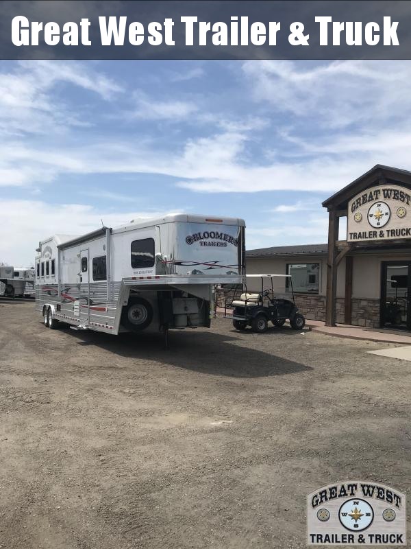 2012 Bloomer Trailer Manufacturing 16 SW 4H Living Quarters Horse Trailer 2012 Bloomer Trailer Manufacturing 16 SW 4H Living Quarters Horse Trailer