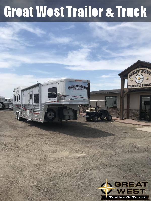 2012 Bloomer Trailer Manufacturing 16 SW 4H Living Quarters Horse Trailer 2012 Bloomer Trailer Manufacturing 16 SW 4H Living Quarters Horse Trailer