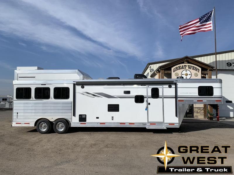 2019 SMC 13' Short Wall slide out 3 Horse Trailers 2019 SMC 13' Short Wall slide out 3 Horse Trailers