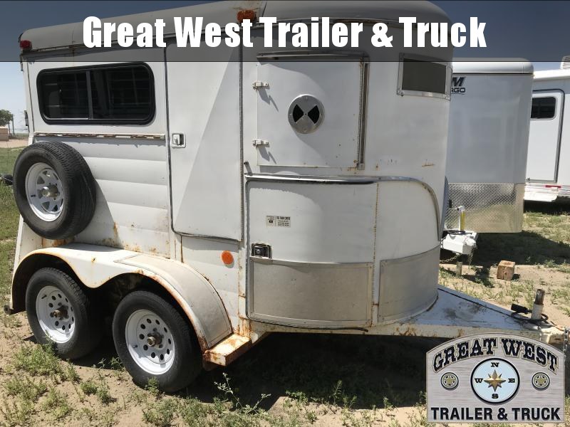 1991 S and H Trailers 2 Horse Bumper Pull Horse Trailer 1991 S and H Trailers 2 Horse Bumper Pull Horse Trailer