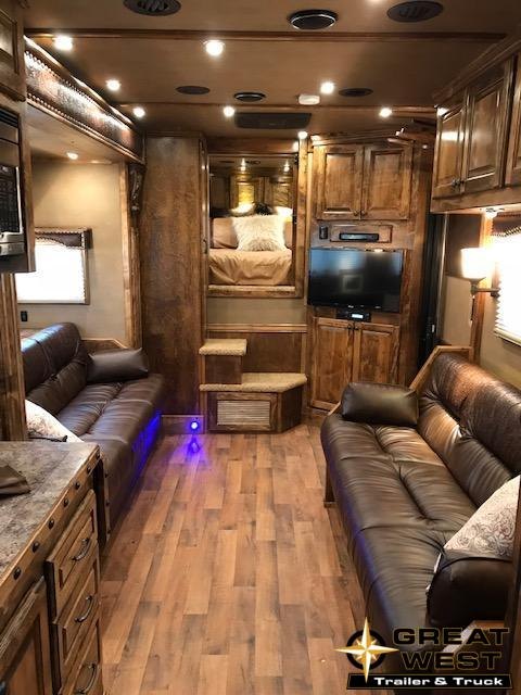 2019 Bloomer Trailer Manufacturing 17'9" Short Wall Slide Out 4 Horse Rear Side Load Trailer 2019 Bloomer Trailer Manufacturing 17'9" Short Wall Slide Out 4 Horse Rear Side Load Trailer