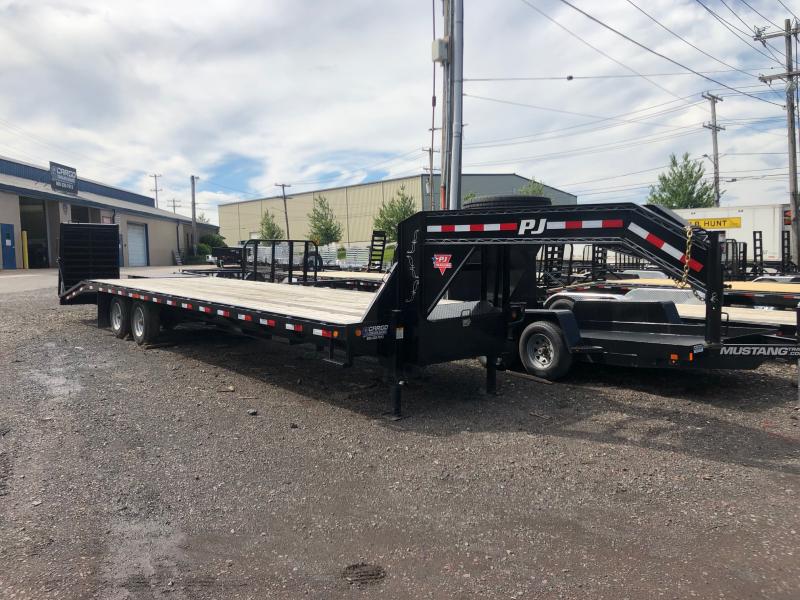 2019 PJ Trailers FD D/T GN DO Equipment Trailer 2019 PJ Trailers FD D/T GN DO Equipment Trailer