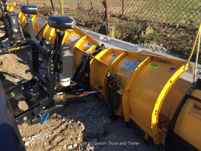 Meyer 8'6" Super V2 Snow Plow - Many new parts Meyer 8'6" Super V2 Snow Plow - Many new parts