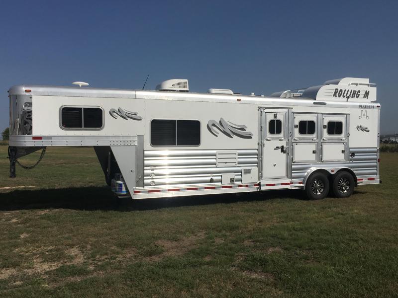 2018 Platinum Coach 3 Horse 10 SW with Generator Horse Trailer 2018 Platinum Coach 3 Horse 10 SW with Generator Horse Trailer