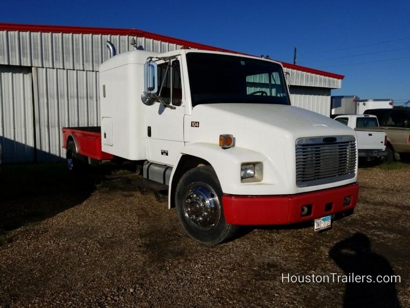 1994 Freightliner FL60 Truck 8.3L Sleeper CO-1054 1994 Freightliner FL60 Truck 8.3L Sleeper CO-1054