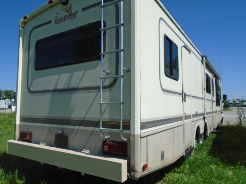 1996 Fleetwood RV BOUNDER 38Z RV and Camper Sales and Parts Camper