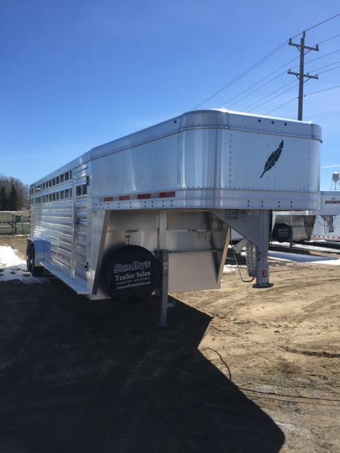 2019 Featherlite 8127 Livestock Trailer 2019 Featherlite 8127 Livestock Trailer