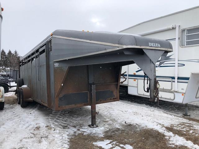 1992 Delta 20' Livestock Trailer 1992 Delta 20' Livestock Trailer