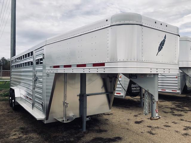 2020 Featherlite 8127 Livestock Trailer 2020 Featherlite 8127 Livestock Trailer