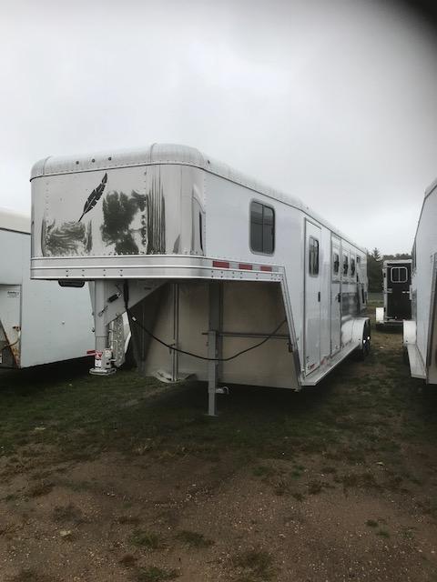 2019 Featherlite 4H 6'SW Slant 2019 Featherlite 4H 6'SW Slant