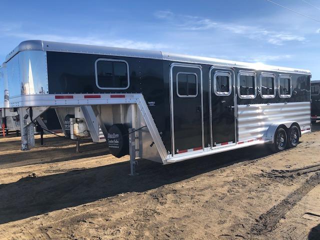 2019 Featherlite 4 Horse Trailer 2019 Featherlite 4 Horse Trailer