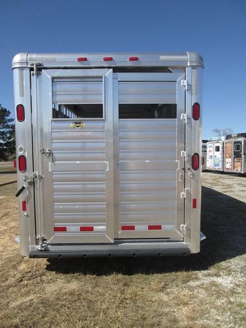 2018 hart trailers lariat 20 ft gn 4 ft dr livestock trailer stock