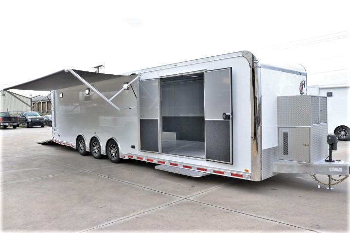 2019 34' Fully Custom/ Loaded inTech Trailer 2019 34' Fully Custom/ Loaded inTech Trailer