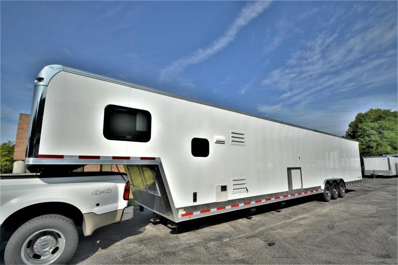 2017 Vintage Trailers 48 Pro Stock LQ Gooseneck Car / Racing Trailer 2017 Vintage Trailers 48 Pro Stock LQ Gooseneck Car / Racing Trailer