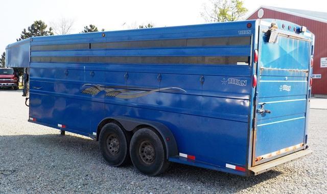 1999 Titan Trailers GN CLASSIC STOCK COMBO 68-20 Livestock Trailer - **USED** 1999 Titan Trailers GN CLASSIC STOCK COMBO 68-20 Livestock Trailer - **USED**