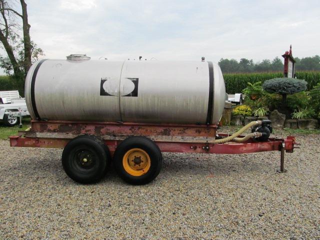 1980 1000 Gallon Tank Trailer **USED** 1980 1000 Gallon Tank Trailer **USED**