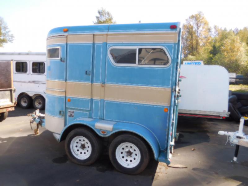 Used 1978 2H Phillips - Straight Load - Ramp Horse Trailer Used 1978 2H Phillips - Straight Load - Ramp Horse Trailer