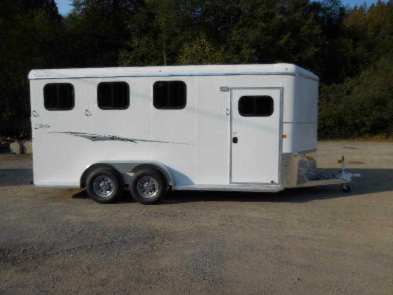 2019 Thuro-Bilt 3H Liberty Slant-Load Horse Trailer 2019 Thuro-Bilt 3H Liberty Slant-Load Horse Trailer