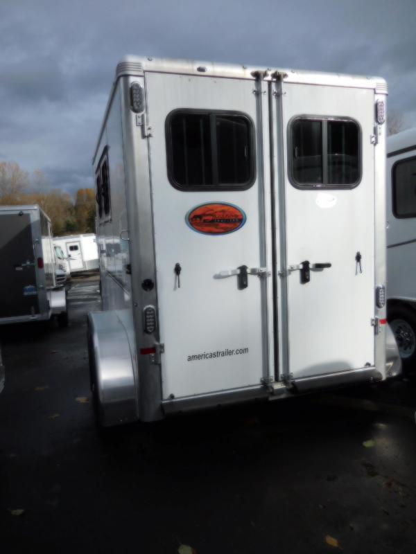 2018 Sundowner 2 Horse Sportman All Aluminum Trailer 2018 Sundowner 2 Horse Sportman All Aluminum Trailer