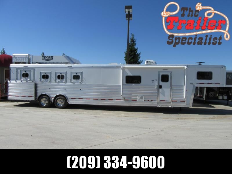 New 2018 Logan Coach 815 S/O Plat Pkg 4 Horse Living Quarters Trailer New 2018 Logan Coach 815 S/O Plat Pkg 4 Horse Living Quarters Trailer