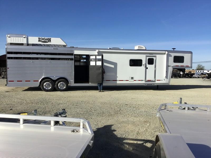 New 2019 Logan Limited 16' Living Quarters Livestock Trailer