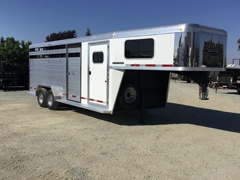 New 2019 Logan Coach 20ft Stock Combo GN Livestock Trailer New 2019 Logan Coach 20ft Stock Combo GN Livestock Trailer