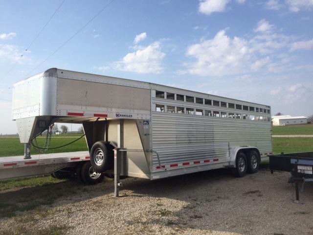 2020 Eby Trailers 7.5 X 22 Wrangler Livestock Trailer 2020 Eby Trailers 7.5 X 22 Wrangler Livestock Trailer