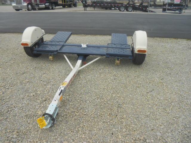 Master Tow - Tow Dolly with surge brakes 80THDSB - Radial Tires - Car Hauler - Tie Down Straps Master Tow - Tow Dolly with surge brakes 80THDSB - Radial Tires - Car Hauler - Tie Down Straps