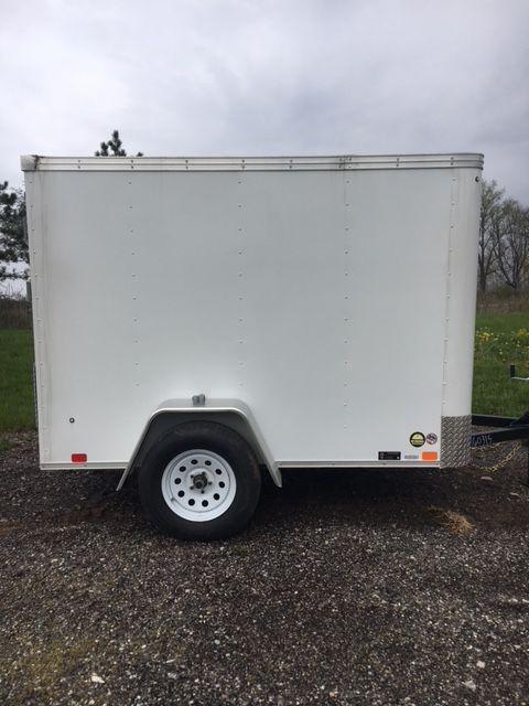 2019 United Trailers XLE-58SA30-S RAMP DOOR Enclosed Cargo Trailer 2019 United Trailers XLE-58SA30-S RAMP DOOR Enclosed Cargo Trailer