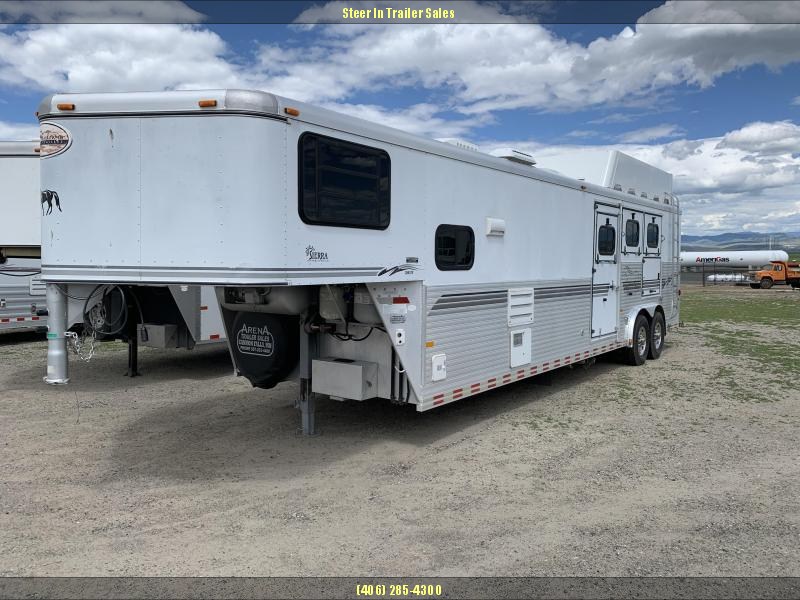 2001 Sundowner 3H LQ Horse Trailer 2001 Sundowner 3H LQ Horse Trailer