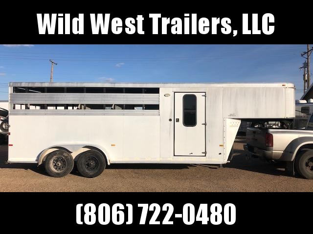 2004 Sundowner Trailers 4 Horse Trailer 2004 Sundowner Trailers 4 Horse Trailer