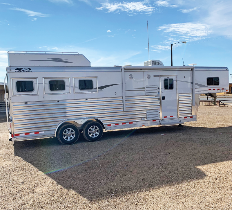 2019 4-Star 3 Horse Trailer 2019 4-Star 3 Horse Trailer