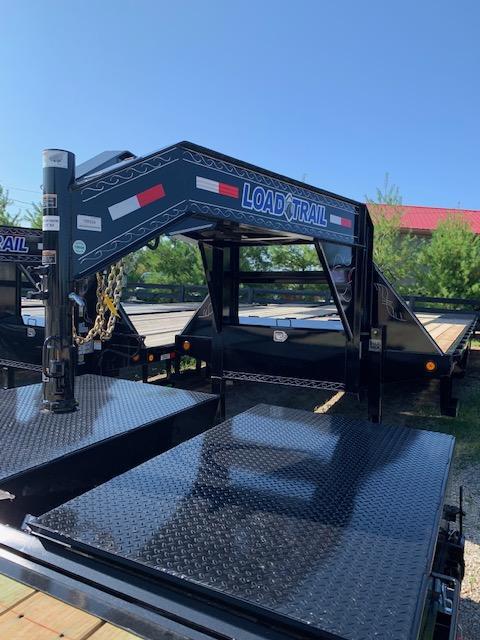 2019 Load Trail 102" X 32' Tandem Low-pro Gooseneck Equipment Trailer 2019 Load Trail 102" X 32' Tandem Low-pro Gooseneck Equipment Trailer