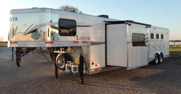 2020 Lakota Charger 8415SR Horse Trailer 2020 Lakota Charger 8415SR Horse Trailer