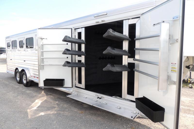 2020 Cimarron Trailers 6 Horse -- 7'6" Wide -- Double Door Tack Horse Trailer 2020 Cimarron Trailers 6 Horse -- 7'6" Wide -- Double Door Tack Horse Trailer