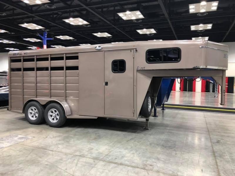 2018 Travalong 3 Horse Gooseneck Horse Trailer ** Financing Available 2018 Travalong 3 Horse Gooseneck Horse Trailer ** Financing Available