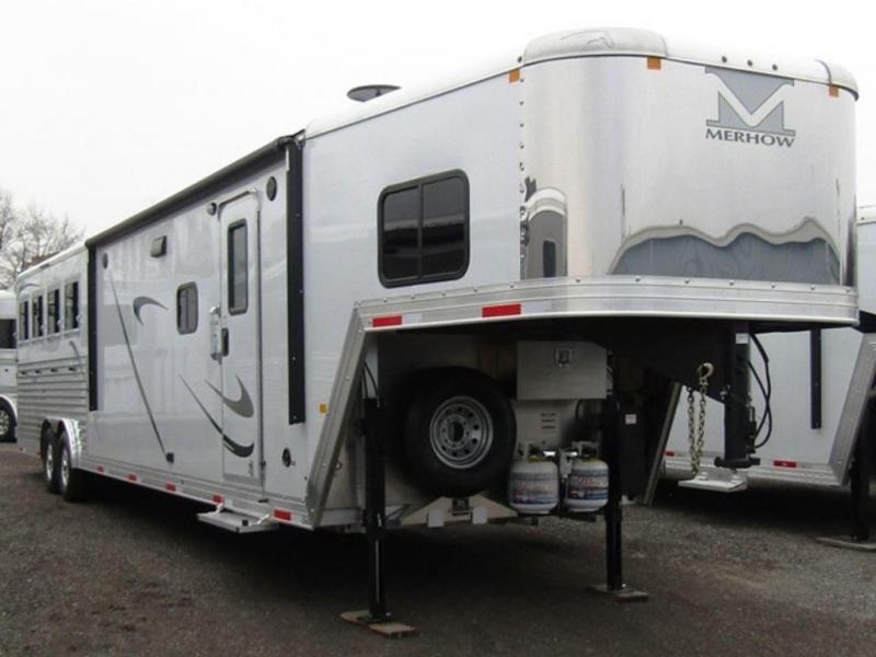 2019 Merhow 8416 RWS-A Horse Trailer 2019 Merhow 8416 RWS-A Horse Trailer